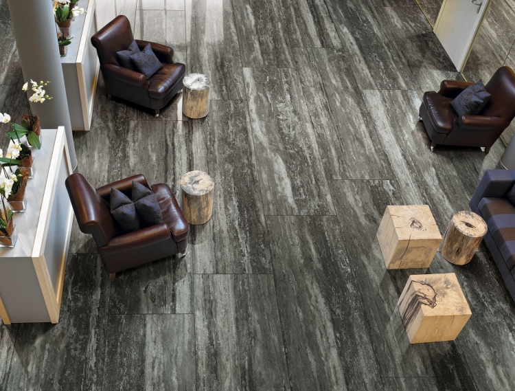 I-Travertini Black Glossy 16 x 32