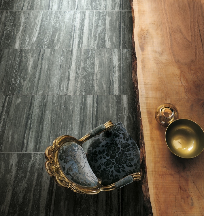 I-Travertini Black Glossy 24 x 48