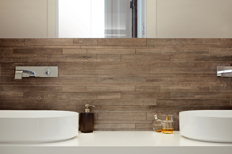 Selection Oak Brown 10.5 x 71