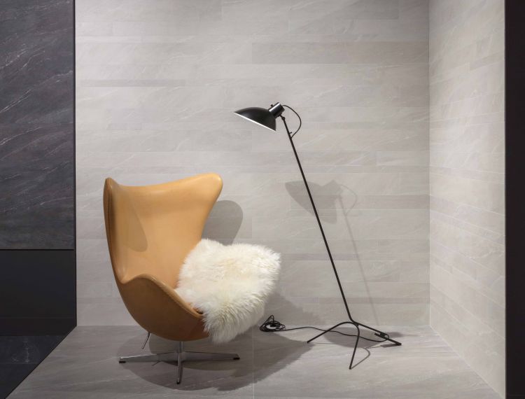 Waystone Light 24 x 48
