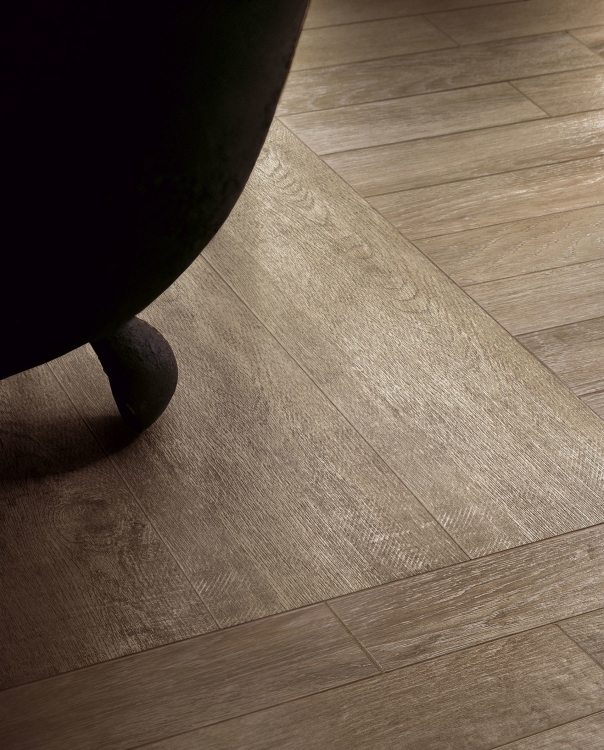 Selection Oak Amber 10.5 x 71